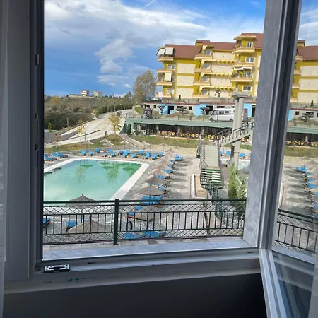 Land Lake Tirana Exterior photo